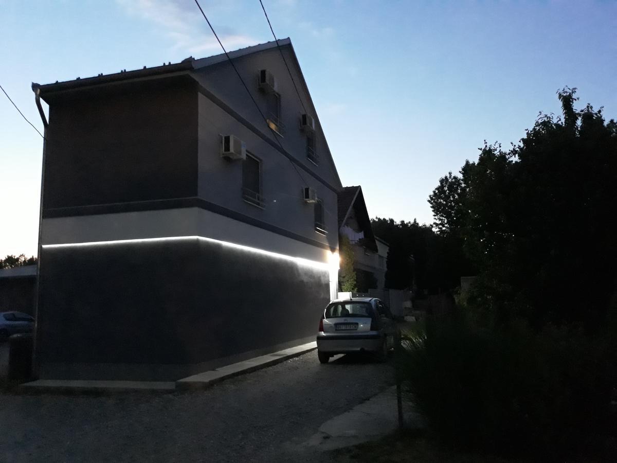 Apartments Popovic Beograd Ngoại thất bức ảnh